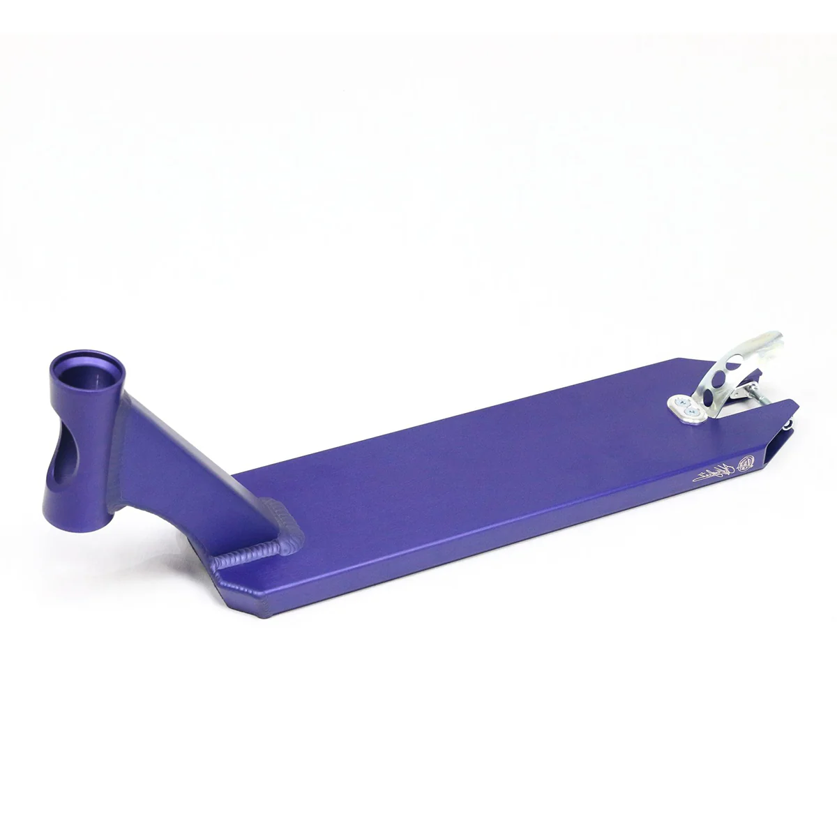 Apex Angus Hughes Signature V3 Deck - 5" Wide
