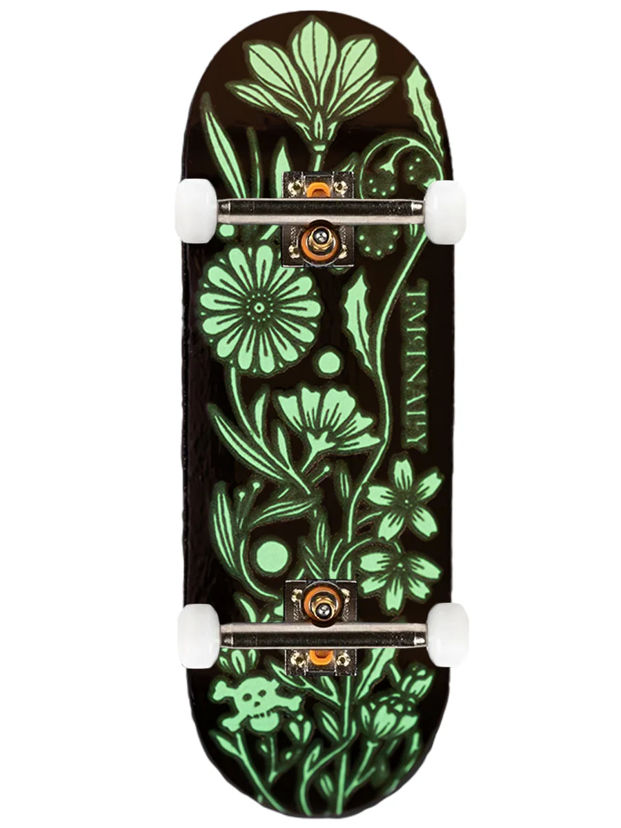 Blackriver 7 Ply Fingerboard Complete - Thom McInally GITD Promodel