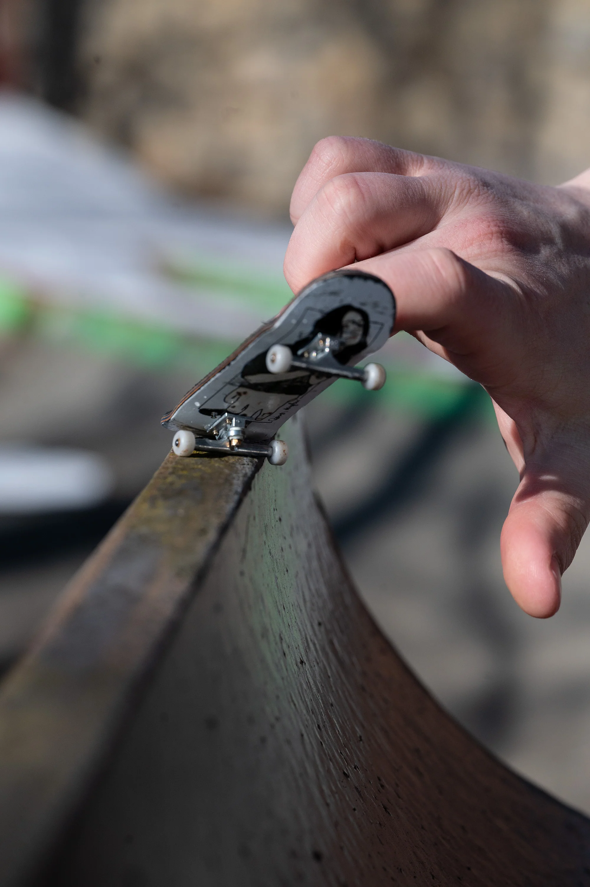 Blackriver Fingerboard 3.0 RAWmon Trucks - Ramon Angelow Signature - Image 2