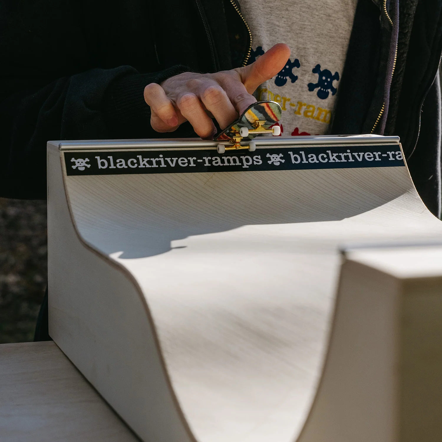 Blackriver Fingerboard Ramp - Mike Schneider V Waterfall Mini - Image 3