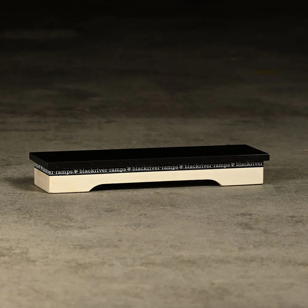 Blackriver Fingerboard Ramps - Marble Box Low - Image 3