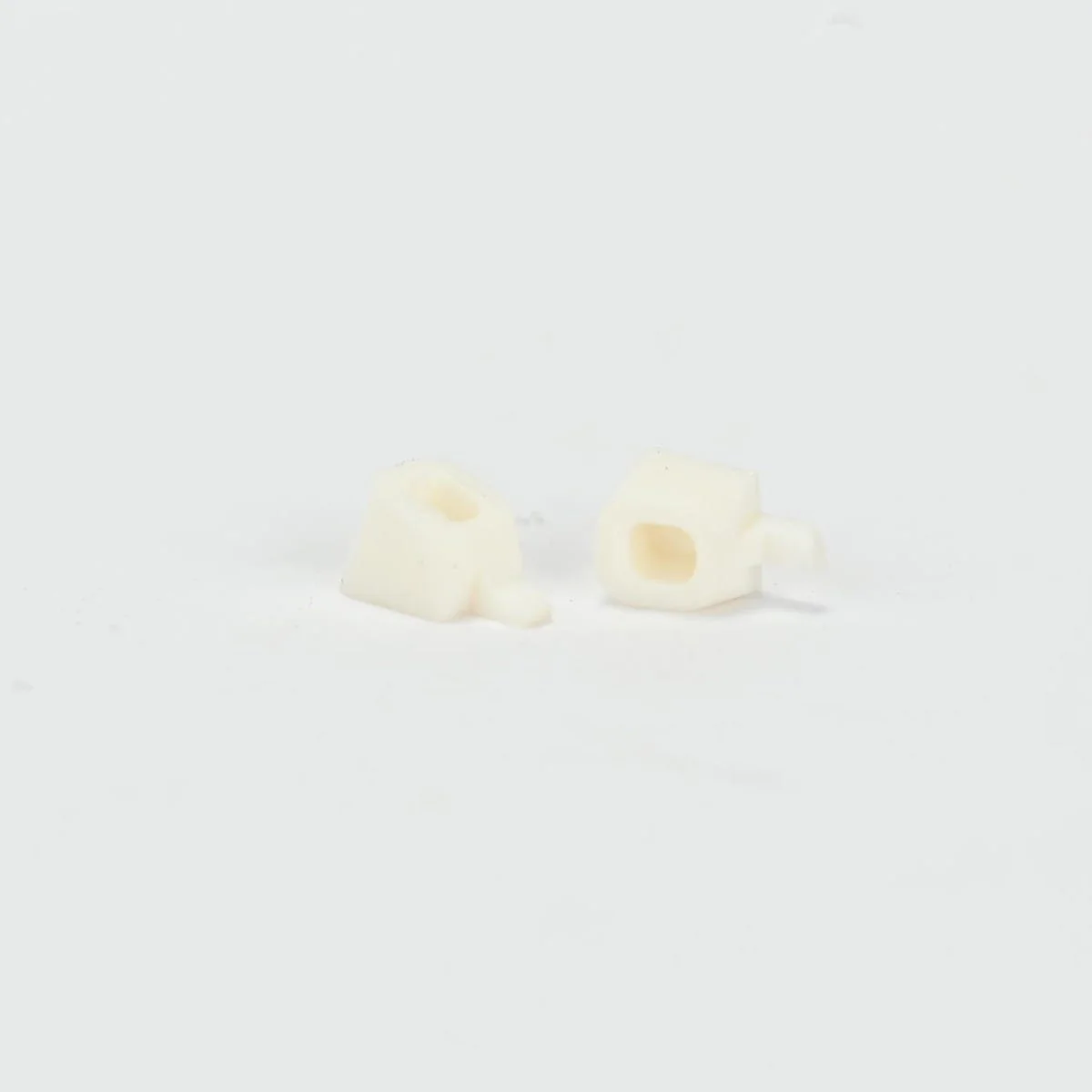 Blackriver First Aid Fingerboard Pivot Cups - Classic - Image 2