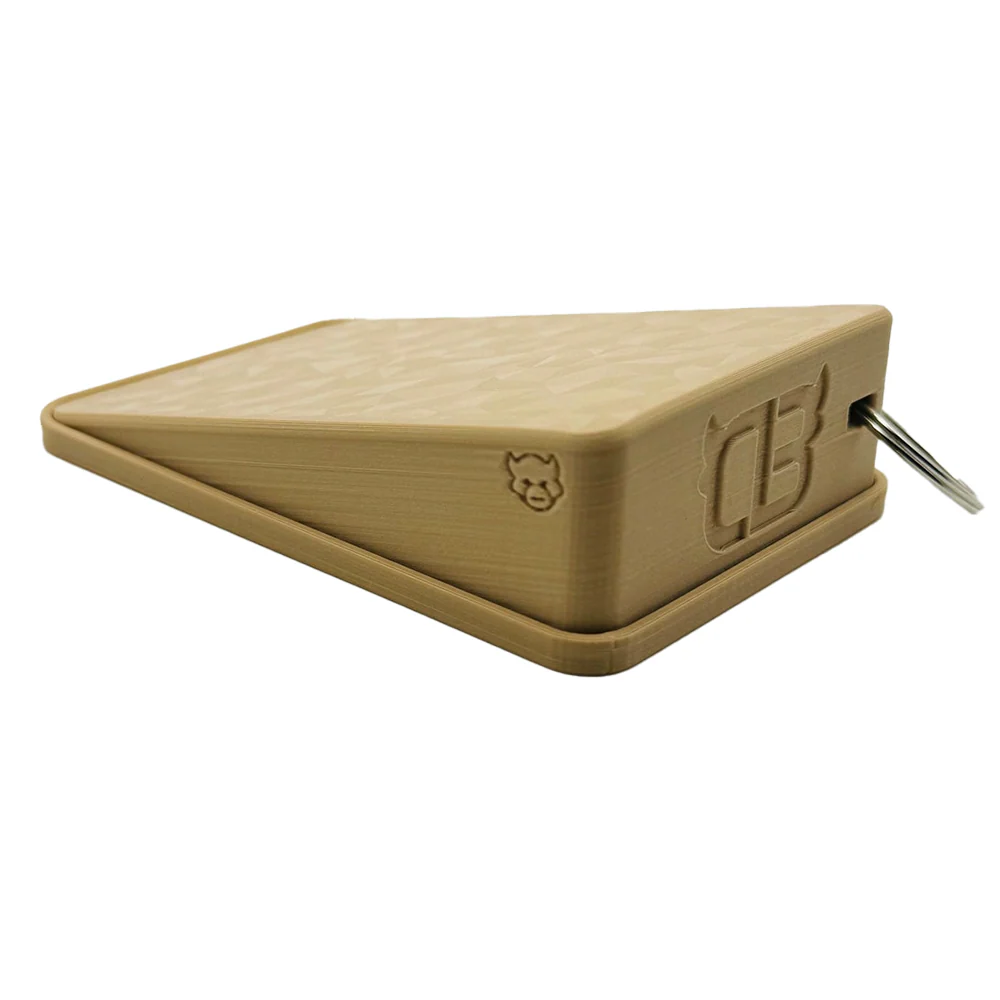 DecentBit Fingerboard Ramp - Keychain Kicker - Image 5