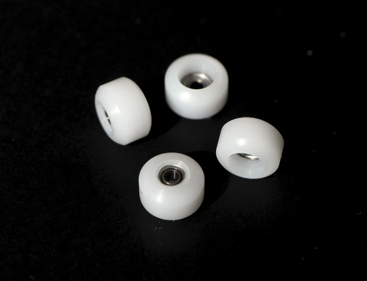 FlatFace Fingerboard Street Wheels - White - Image 3