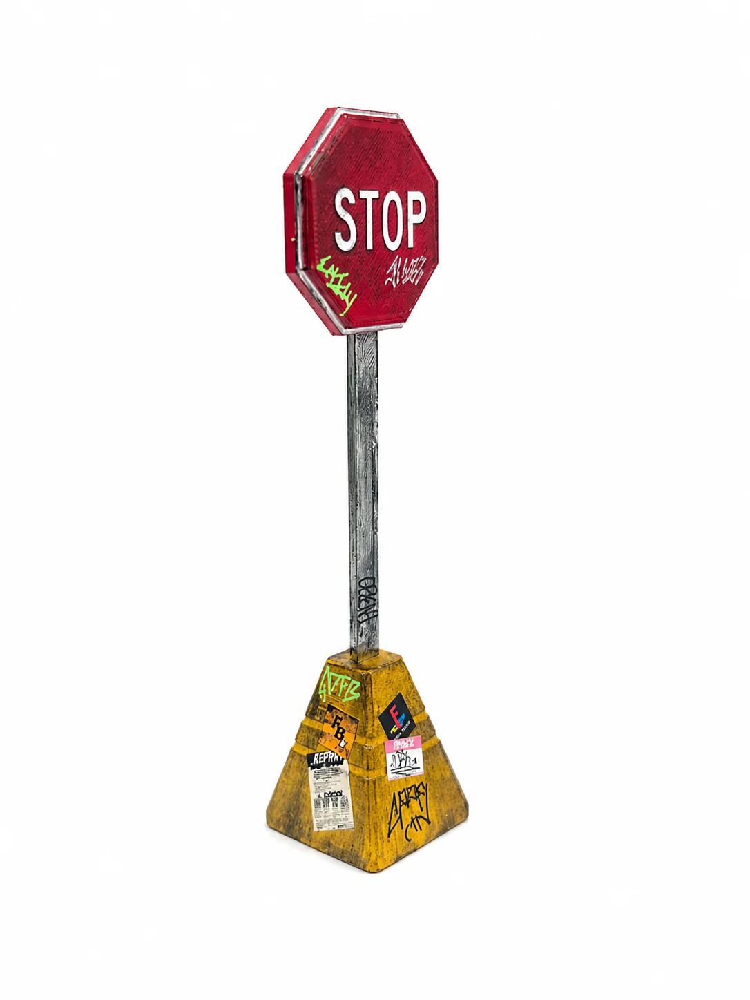 FutureBoundPrints Fingerboard Ramp - Thrashed Stop Sign - Image 2