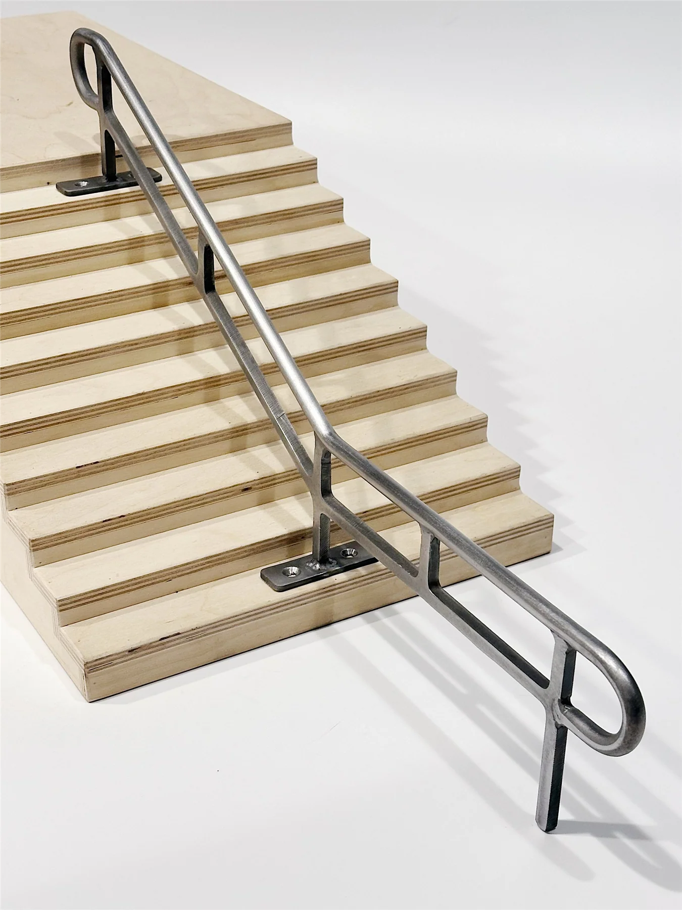 Grind Right Fingerboard Rail - Round 10 Stair Long Donger - Image 2