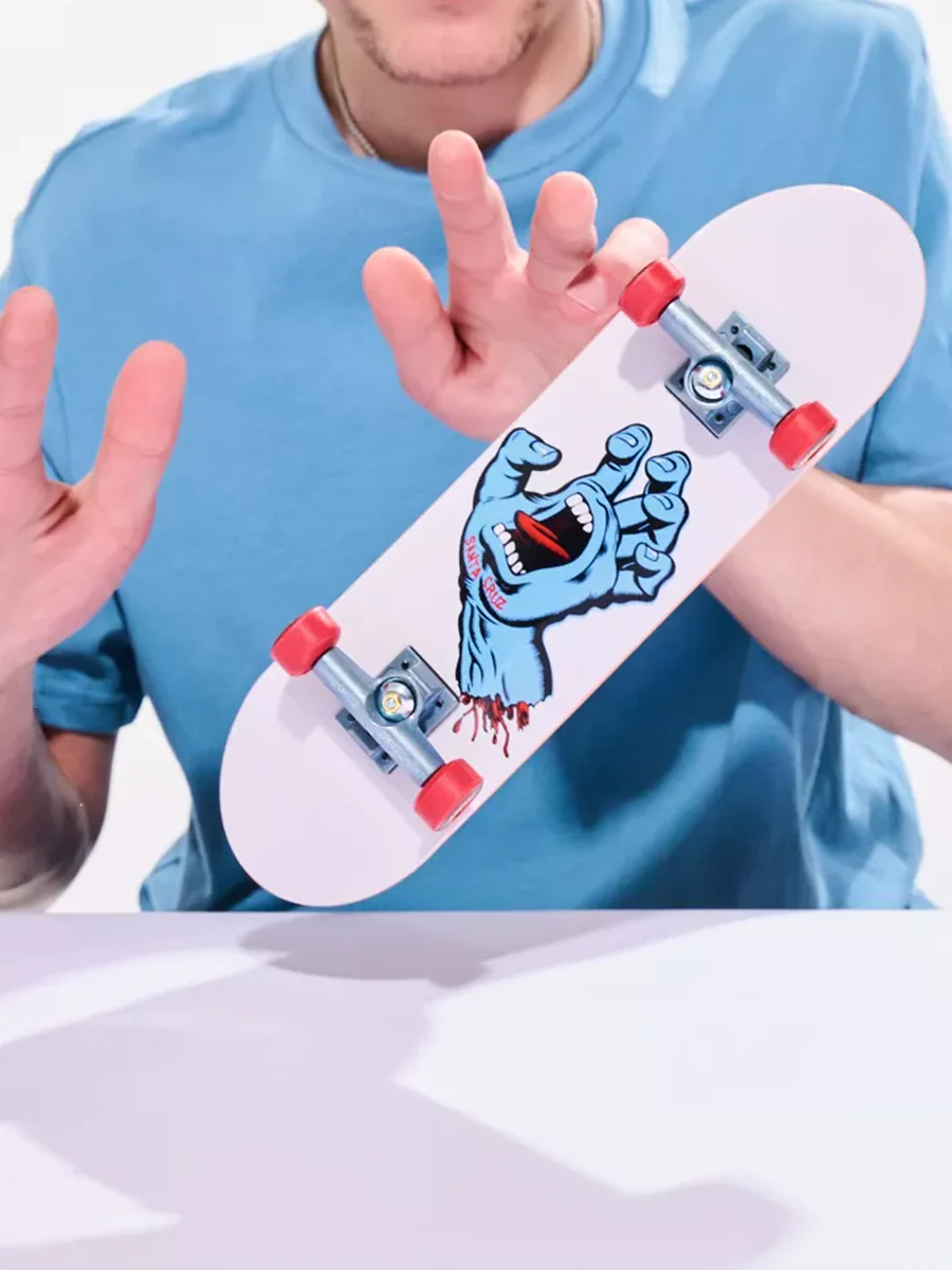 Tech Deck Handboard Complete - Santa Cruz Screaming Hand - Image 4