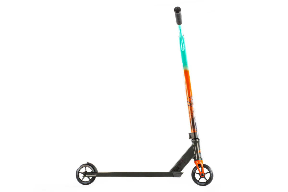 Versatyl Bloody Mary V2 Pro Scooter - Image 13