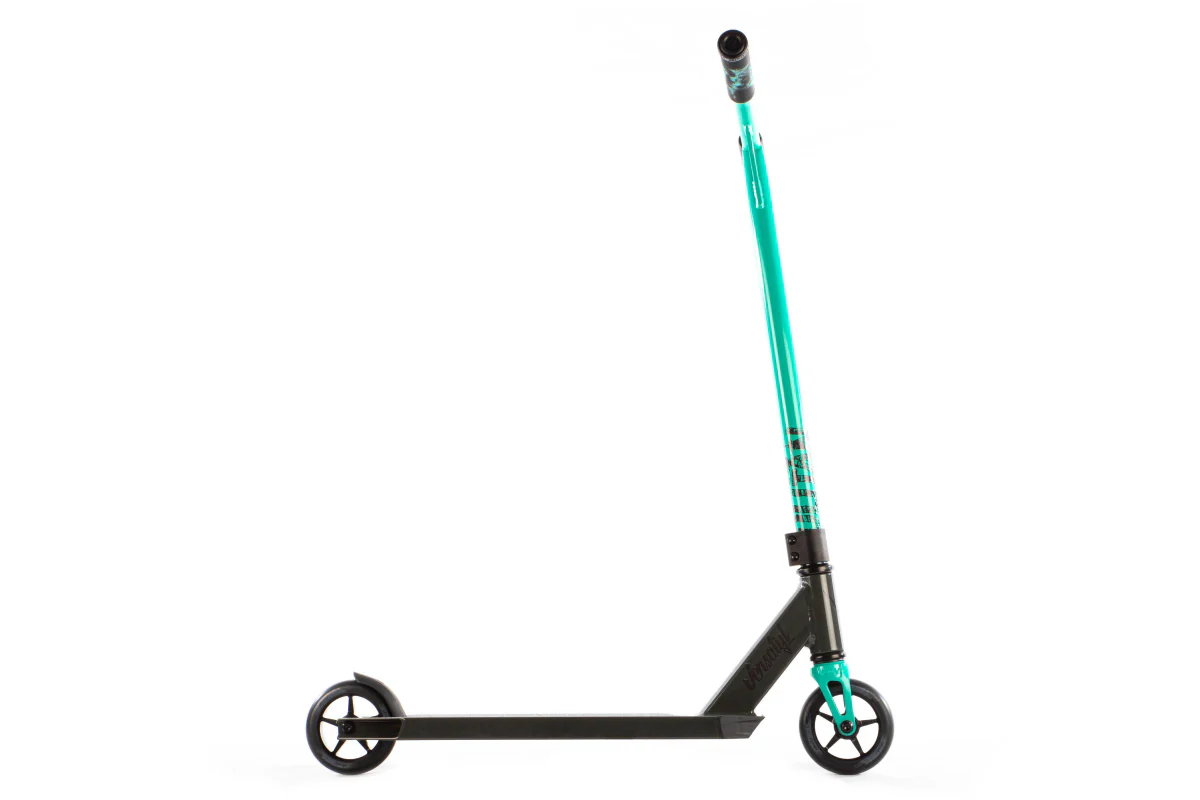 Versatyl Cosmopolitan V2 Pro Scooter - Image 7