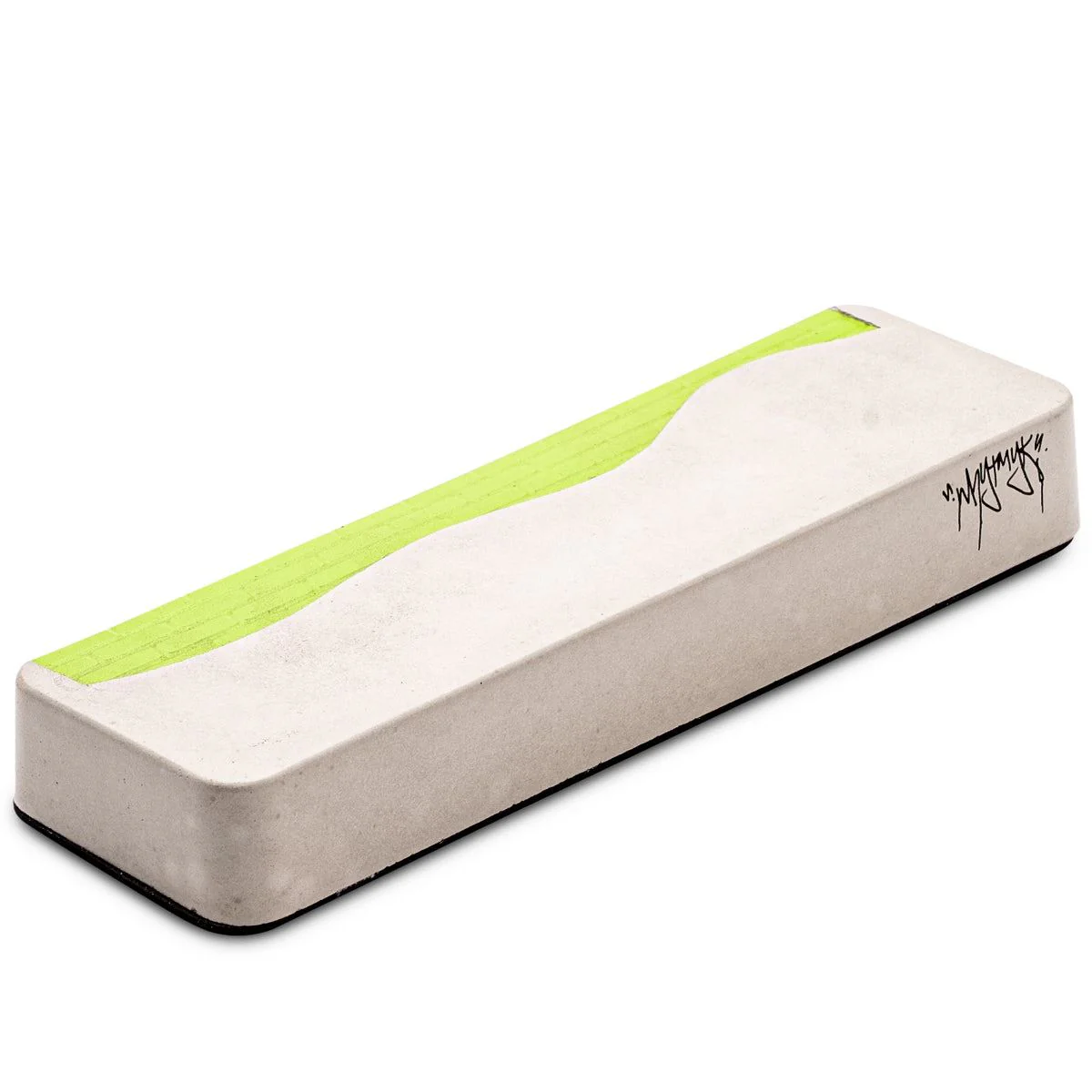 WhytMykConcrete Fingerboard Ramp - Toxic Brick Loaf - Image 2